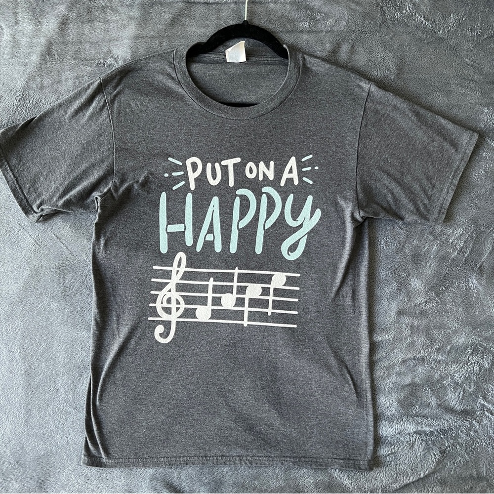 ✨Gray Adult Music Graphic Tee